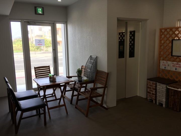 غينوان Mr Kinjo In 西原インター المظهر الخارجي الصورة